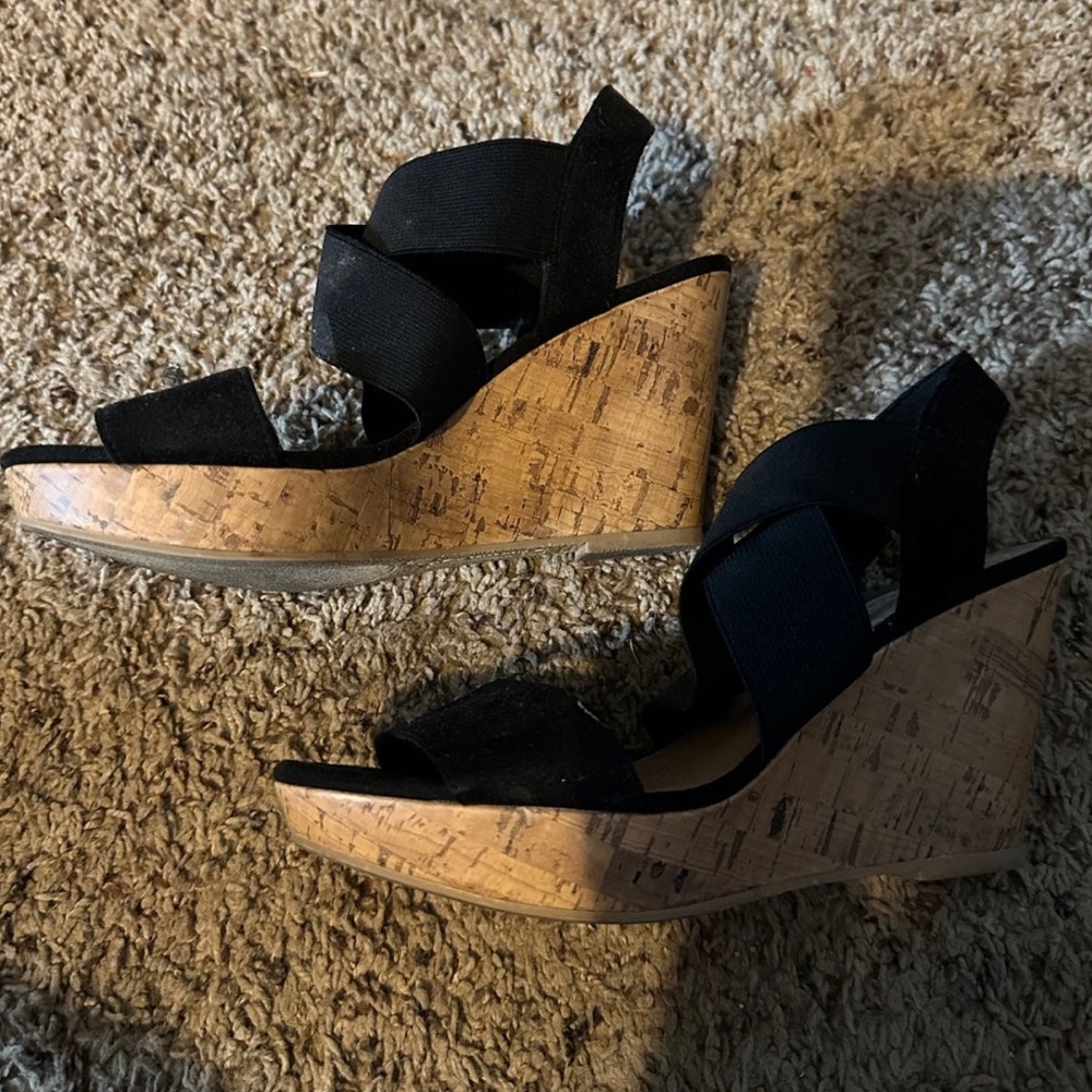 American Eagle Black Strap Wedges
